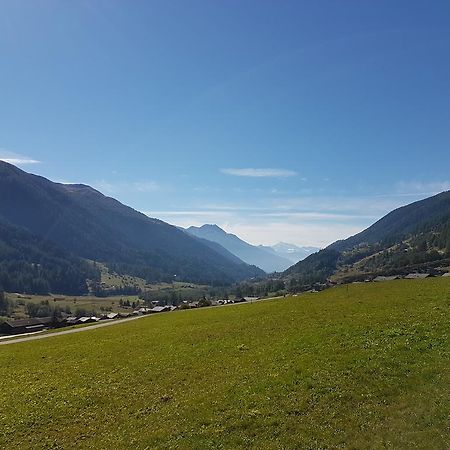 Chalet Daheim Reckingen Buitenkant foto