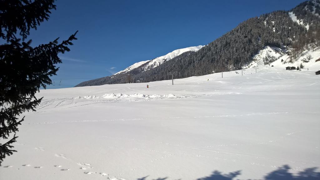 Chalet Daheim Reckingen Buitenkant foto