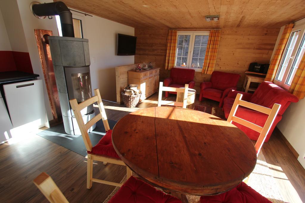 Chalet Daheim Reckingen Buitenkant foto